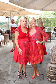 Birgit Fischer-Höper, Astrid Söll @ Ladies Red Wiesn 2020 (©Foto. Martin Schmitz)